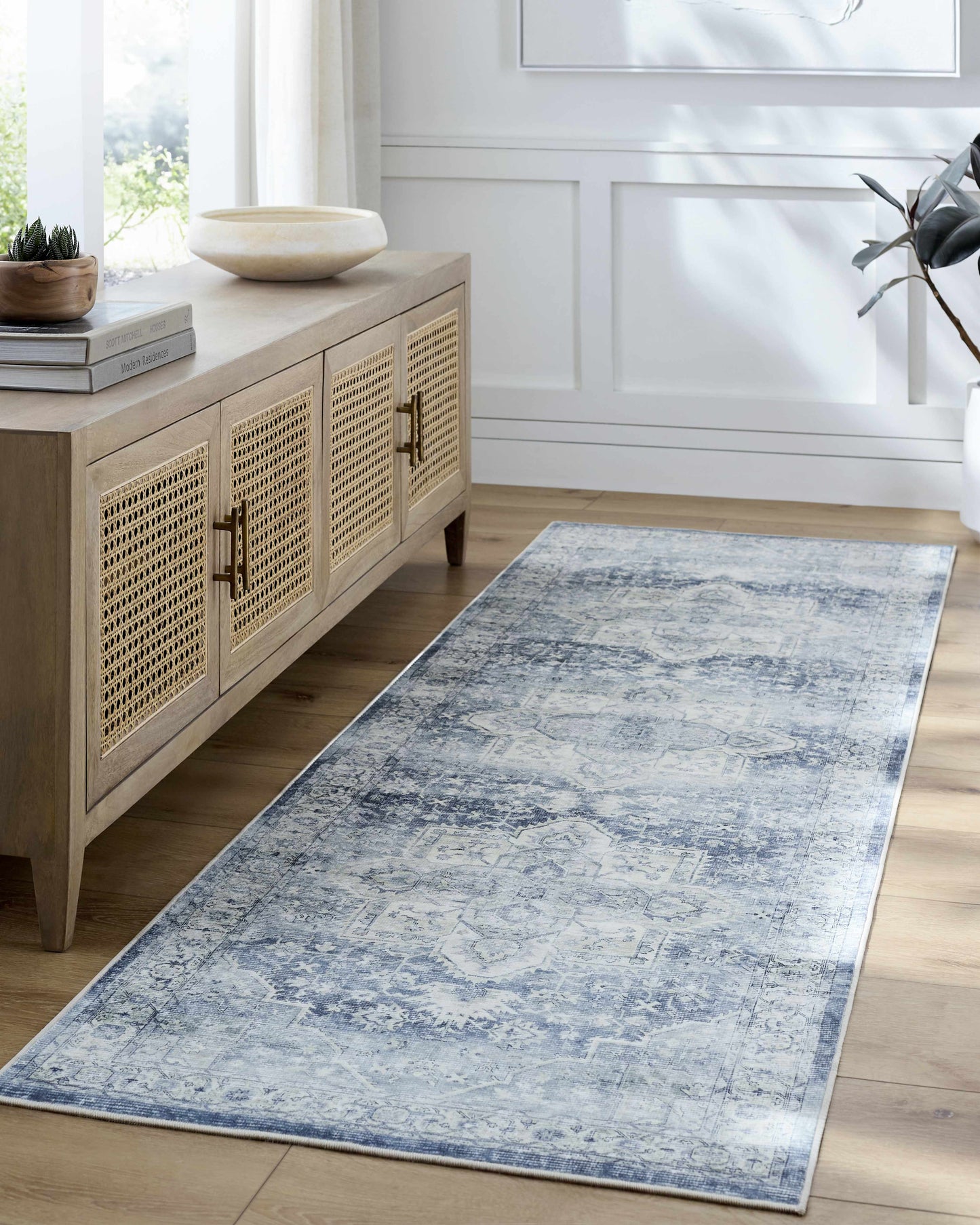 Mauro Navy Medallion Washable Area Rug