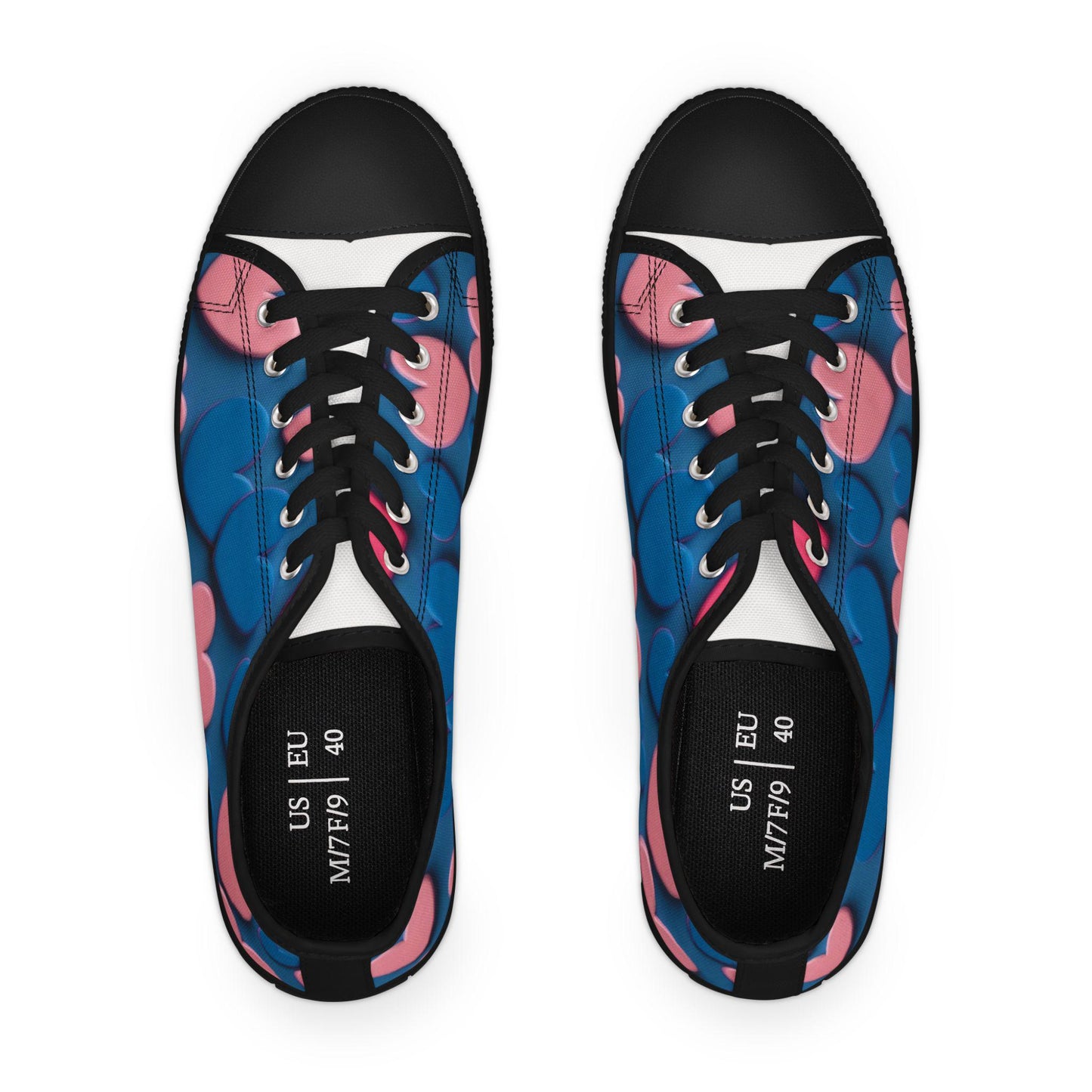 Very nice heartpattern shoes