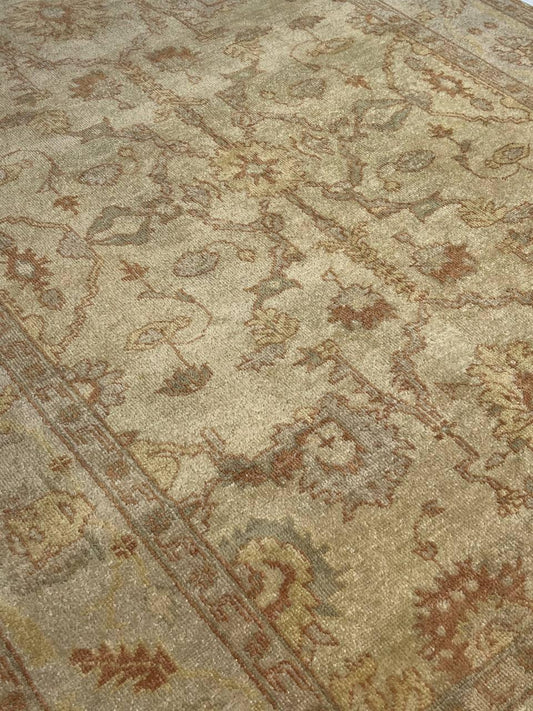 Canvello Fine Hand Knotted Oushak Design Rug - 6' x 9'