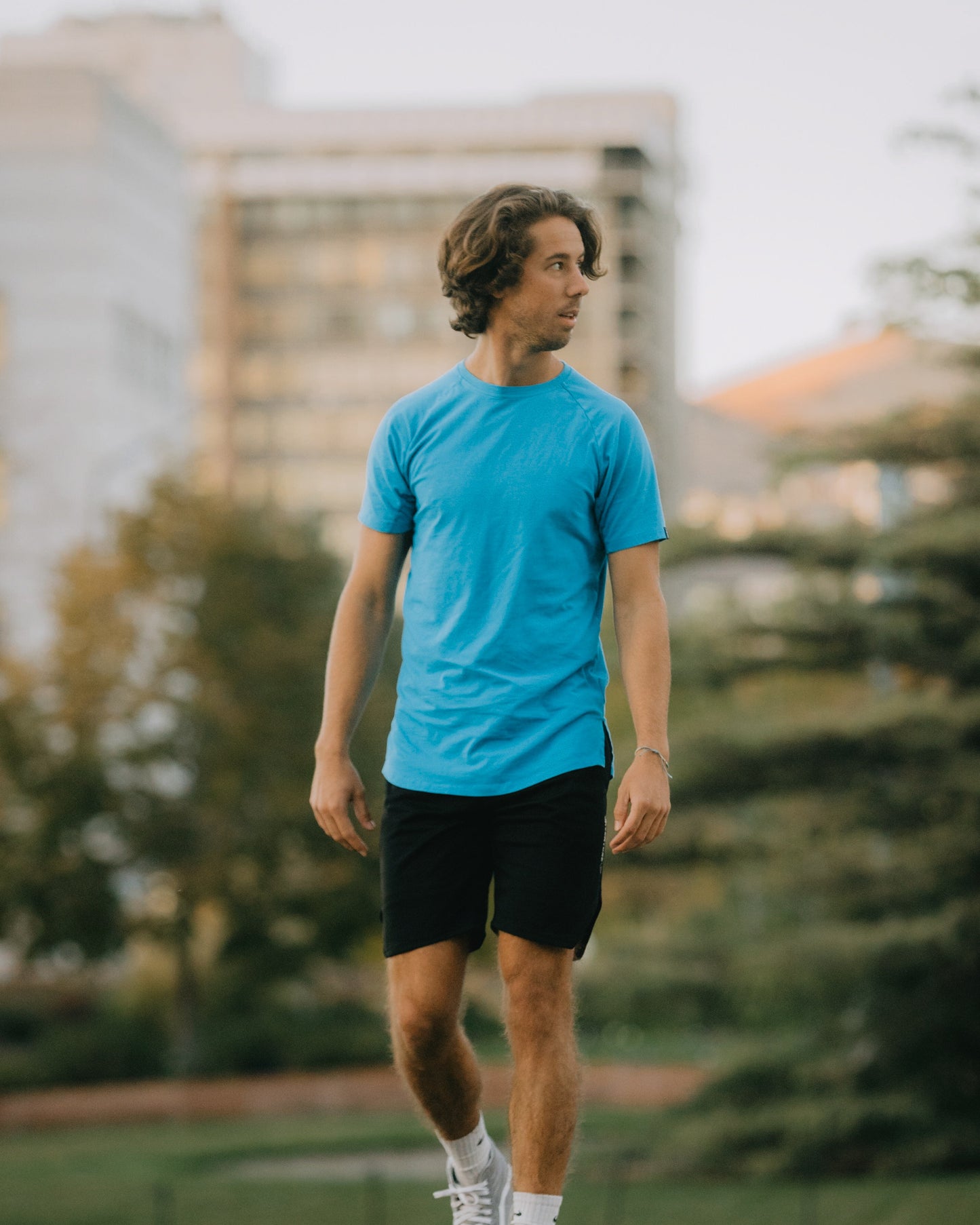 Men's Fitted Short Sleeve Performance T-Shirt